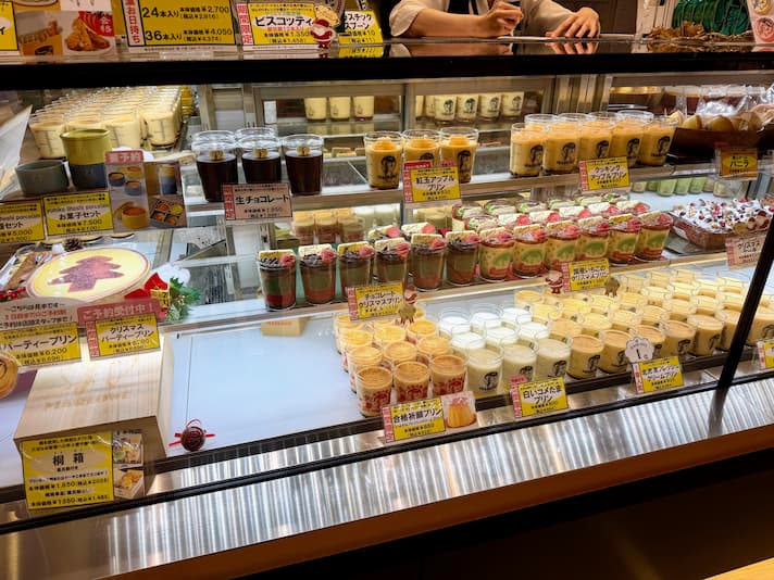 MARLOWE(マーロウ)GINZA SIX店。銀座シックス店